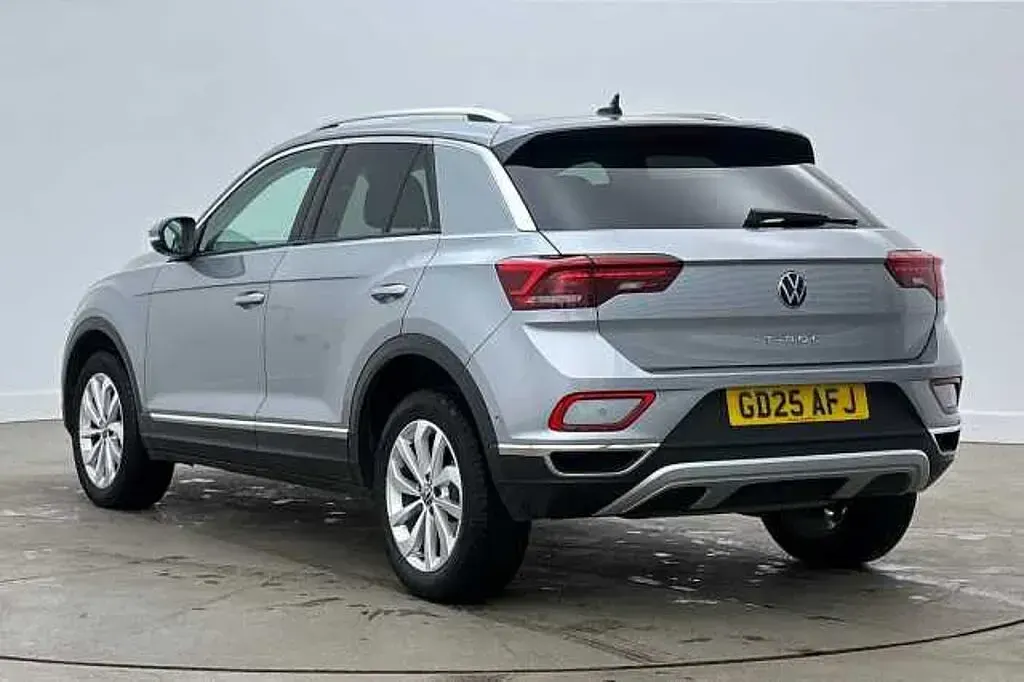 Used VW T-Roc 150 HP (110 kW) 2025 SUV