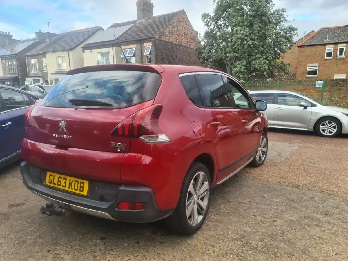 Used Peugeot 3008 Allure 2014 Red Estate