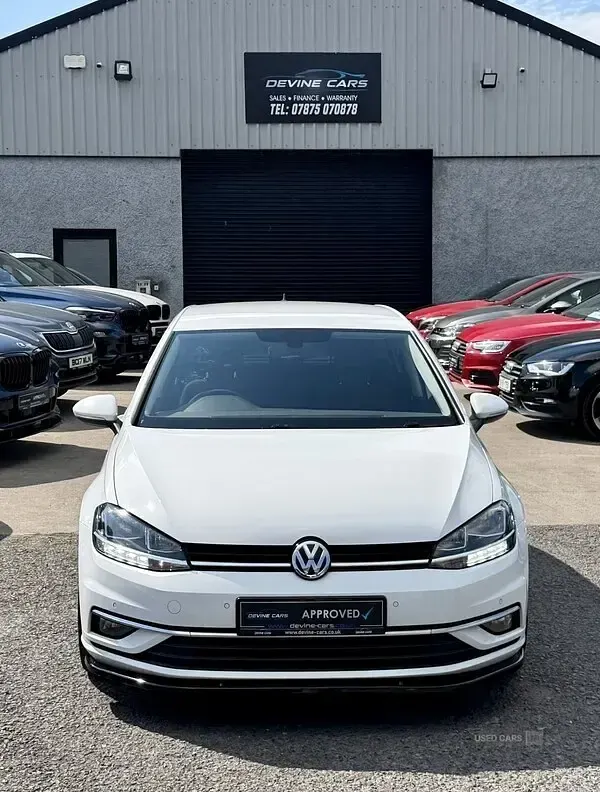 Used VW Golf VII Match 115 HP (84 kW) 2019 White Hatchback