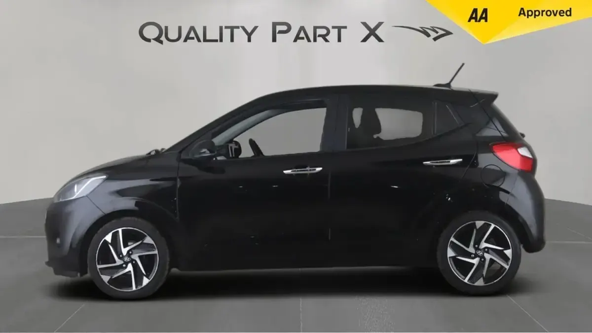 Used Hyundai i10 Premium 2023 Black Hatchback