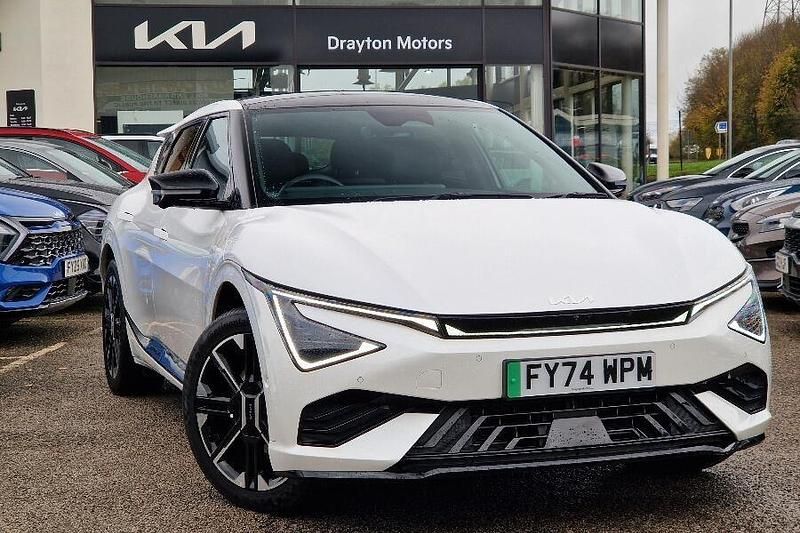 White Used 2024 Kia EV6 GT-Line S SUV | £39,200 (Expensive) - Image 1/4