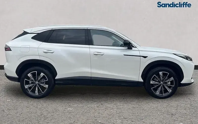 New MG HS SE 224 HP (164 kW) 2026 Metallic  white pearl SUV