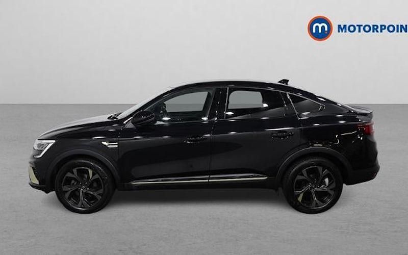 Used Renault Arkana Engineered 143 HP (105 kW) 2023 Black SUV