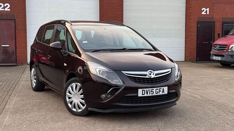 Used Vauxhall Zafira Tourer 140 HP (102 kW) 2015 Brown MPV