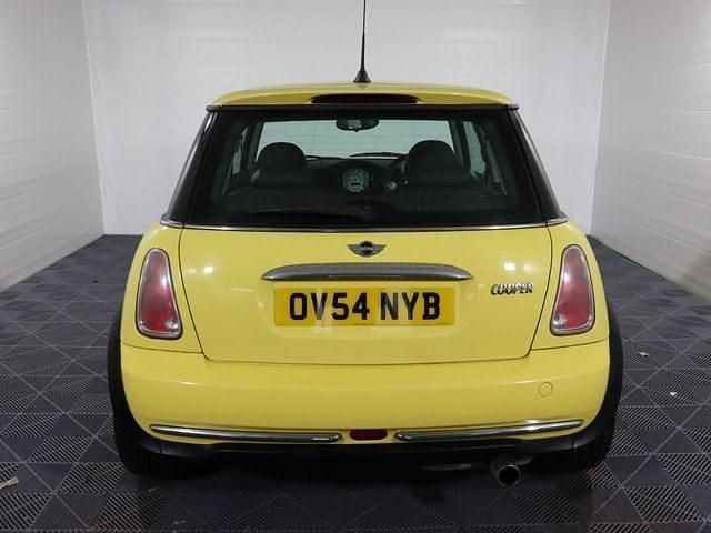 Used Mini Cooper Hatch 116 HP (85 kW) 2004 Hatchback