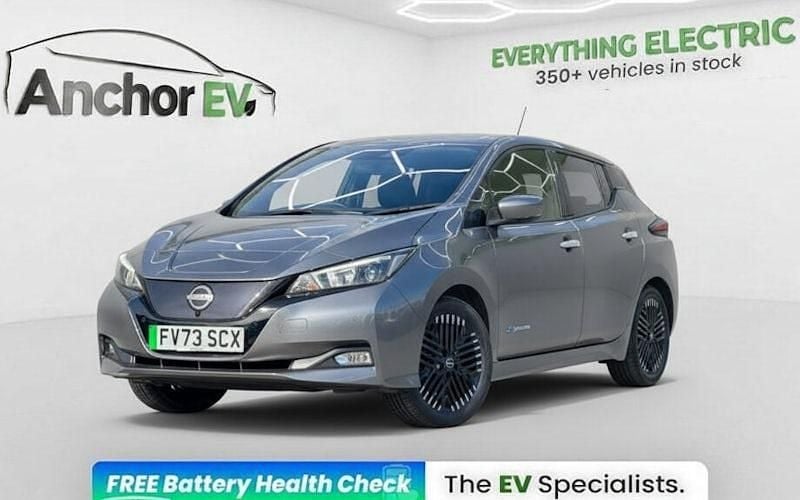 Used Nissan Leaf N-Connecta 110 kW (150 HP) 2025 Hatchback