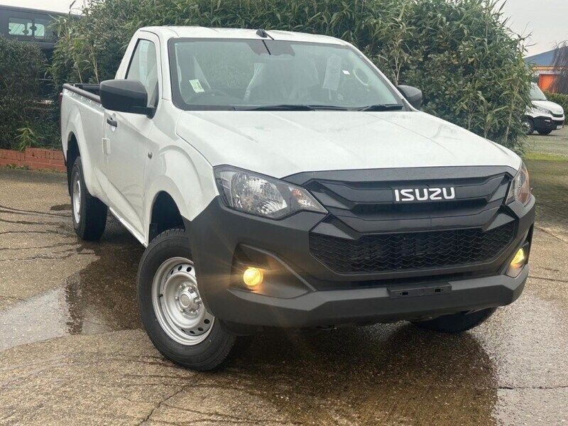 White New 2025 Isuzu D-Max Pickup | £30,549 (Fair price) - Image 1/1