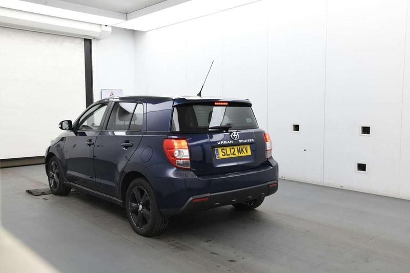 Used Toyota Urban Cruiser 101 HP (74 kW) 2012 Blue SUV