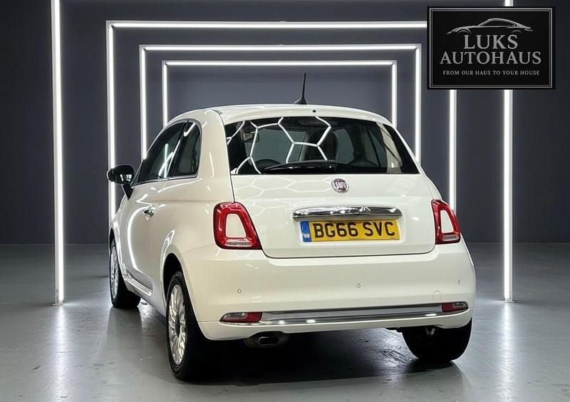 Used Fiat 500 Lounge 69 HP (50 kW) 2016 White Hatchback