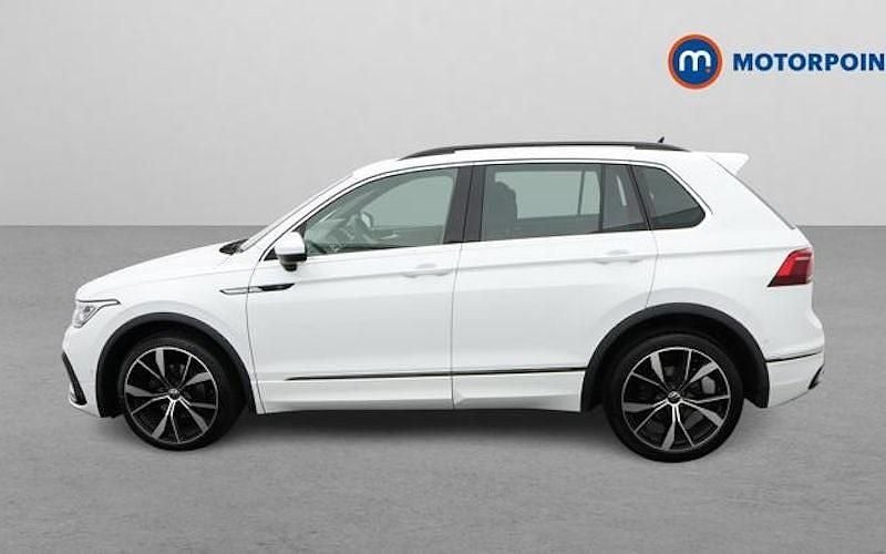 Used VW Tiguan R-line 150 HP (110 kW) 2023 White SUV