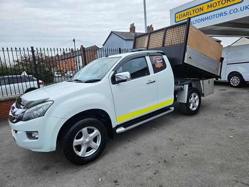 Used Isuzu D-Max 2015 White Pickup