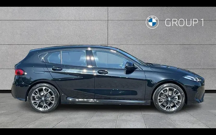New BMW 123 M Sport 215 HP (158 kW) 2026 Black Hatchback