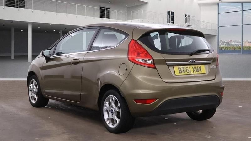 Used Ford Fiesta Zetec 2012 Brown Hatchback