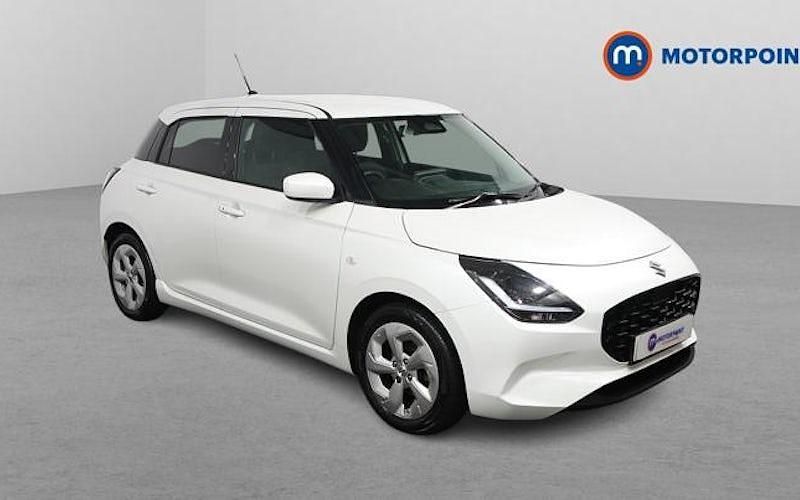 Used Suzuki Swift 82 HP (60 kW) 2025 White Hatchback