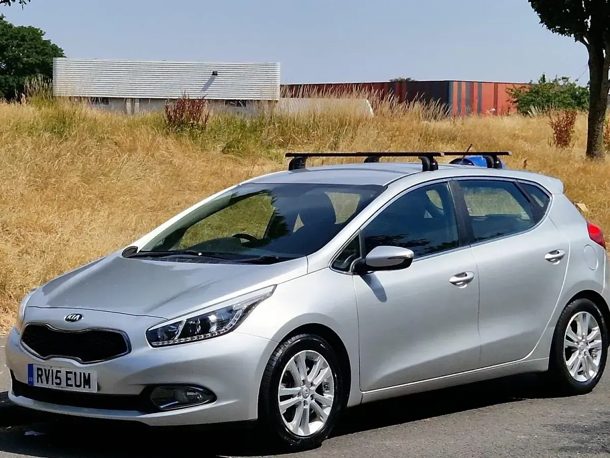 Used Kia Ceed 2015 Silver Hatchback