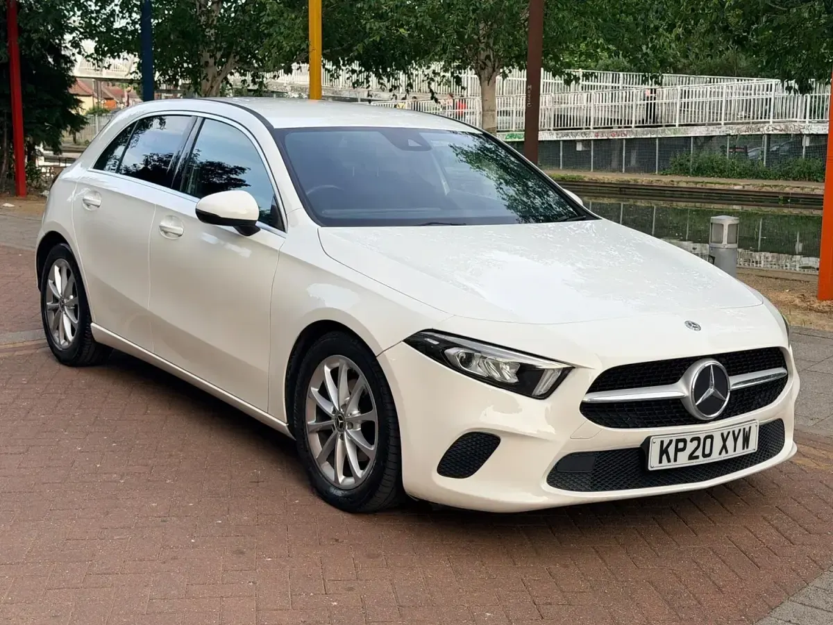 Used Mercedes A180 2020 White Hatchback