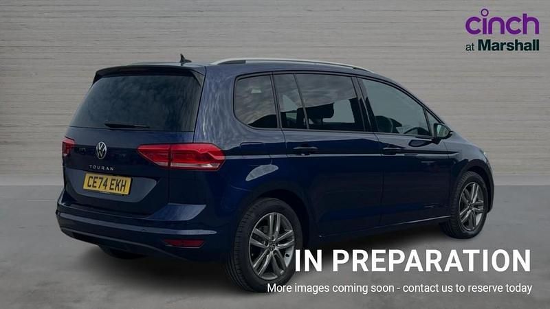 Used VW Touran Match 150 HP (110 kW) 2024 Blue MPV