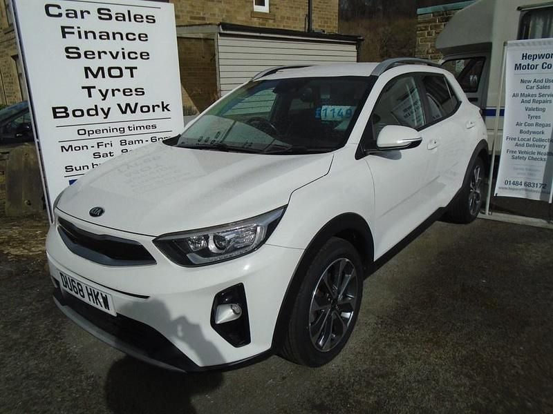 Used Kia Stonic 2018 White SUV