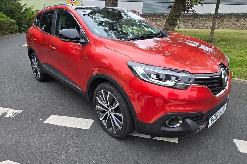 Used Renault Kadjar Signature 110 HP (80 kW) 2016 Red SUV