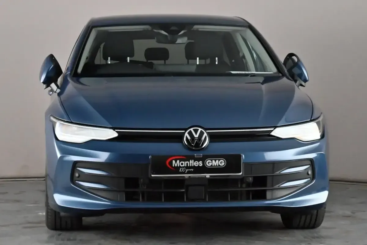Used VW Golf VIII Match 150 HP (110 kW) 2024 Blue Hatchback