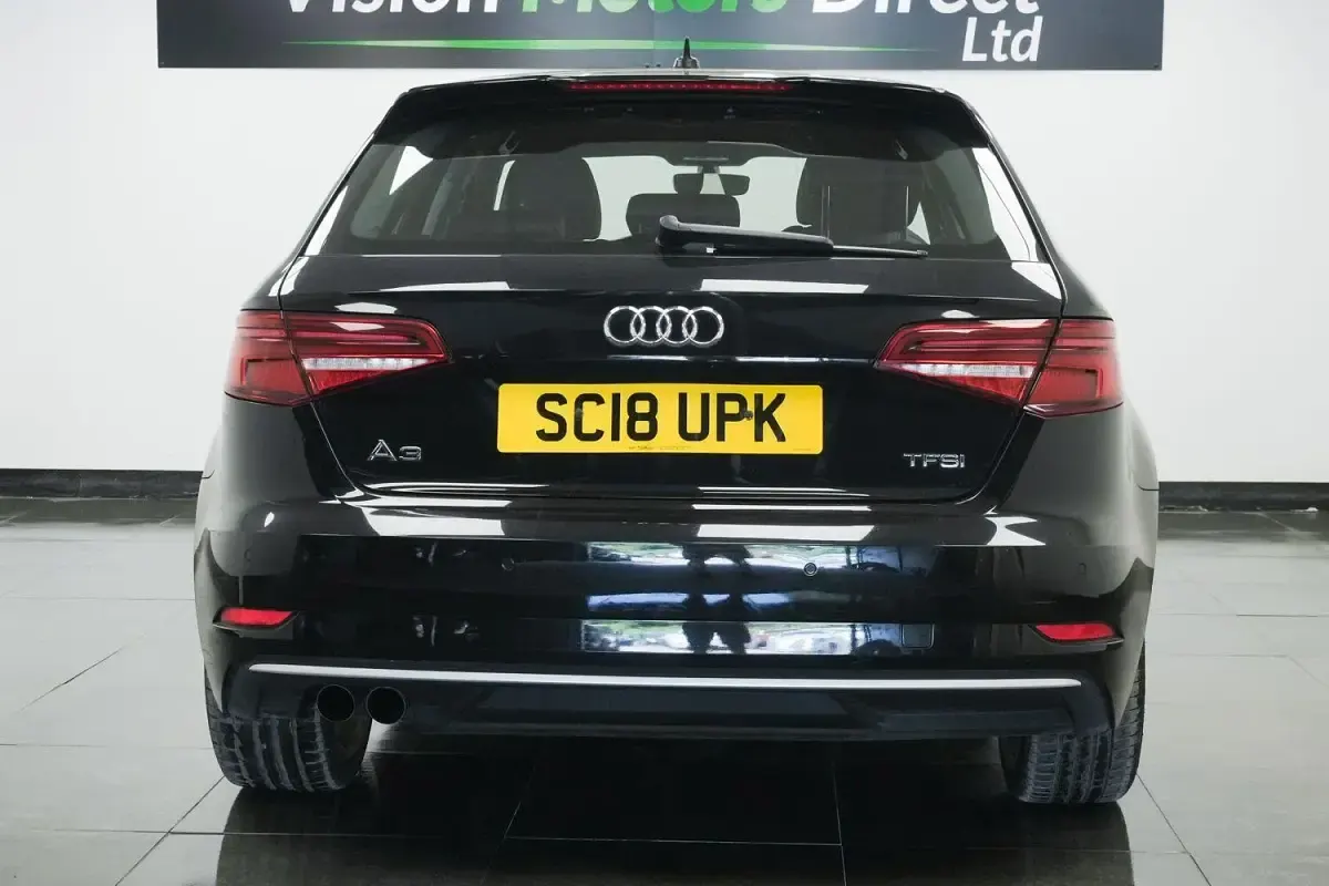 Used Audi A3 Sportback 150 HP (110 kW) 2018 Black Hatchback