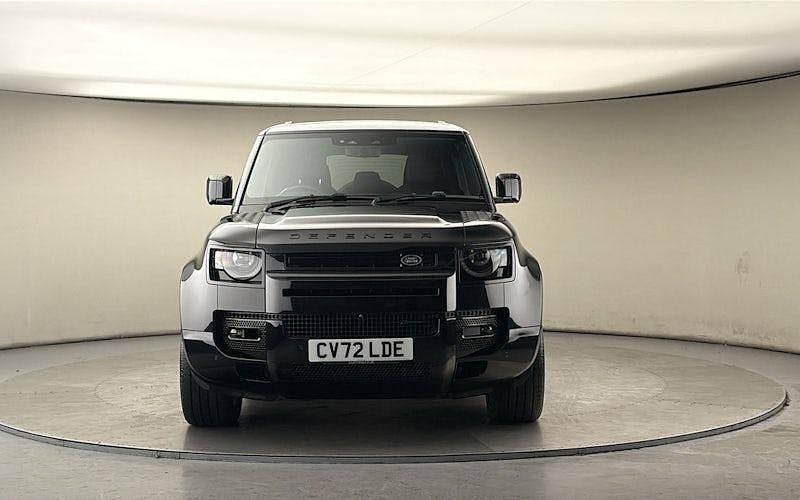 Used Land Rover Defender HSE Dynamic 404 HP (297 kW) 2024 SUV