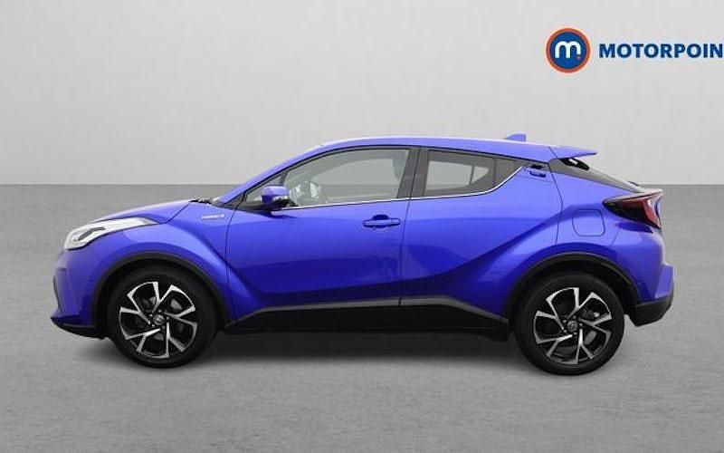 Usado Toyota C-HR Design 122 HP (89 kW) 2023 SUV
