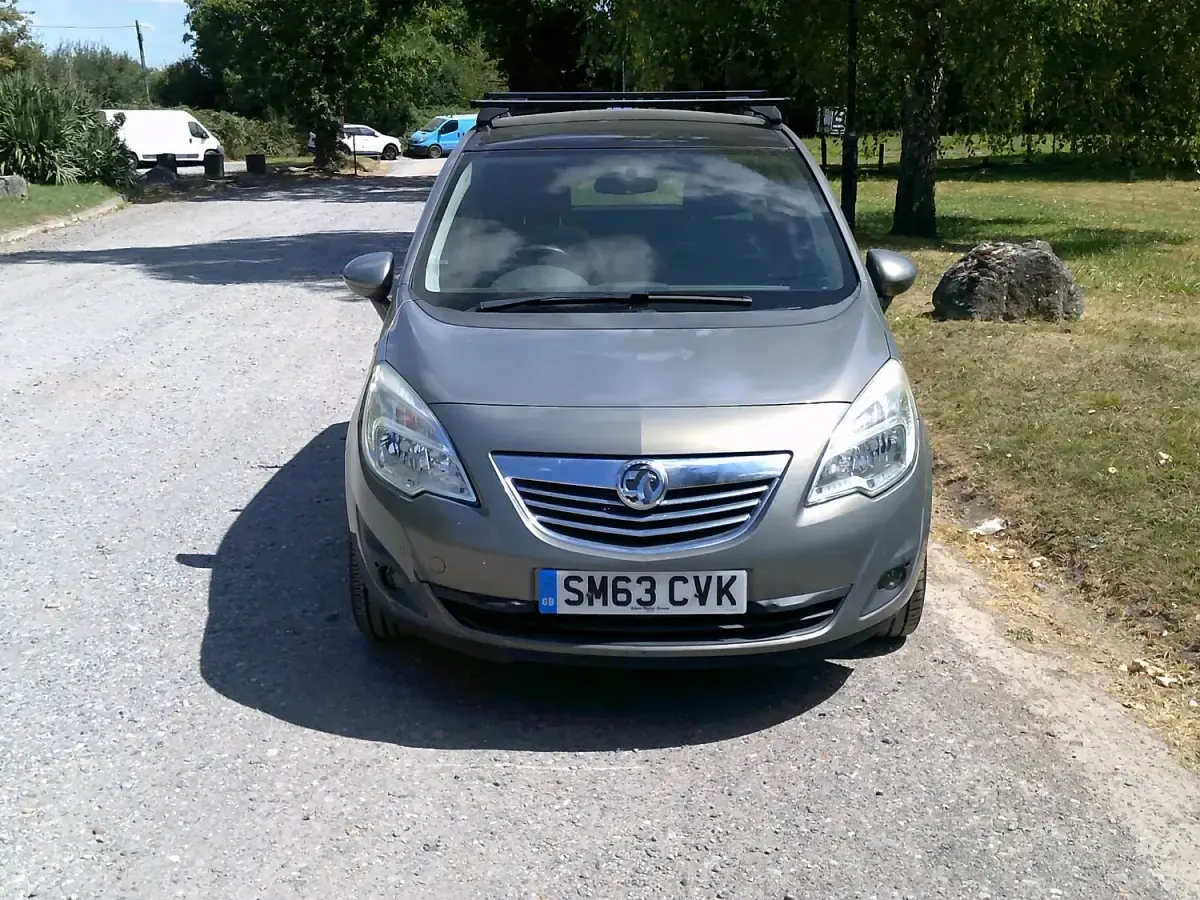 Used Vauxhall Meriva 2013 Brown MPV