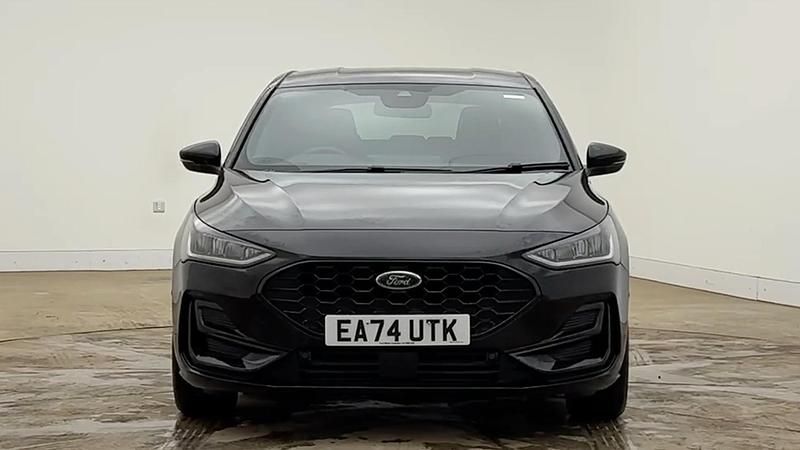 Black Used 2025 Ford Focus ST-Line Hatchback | £21,234 (Fair price) - Image 1/4