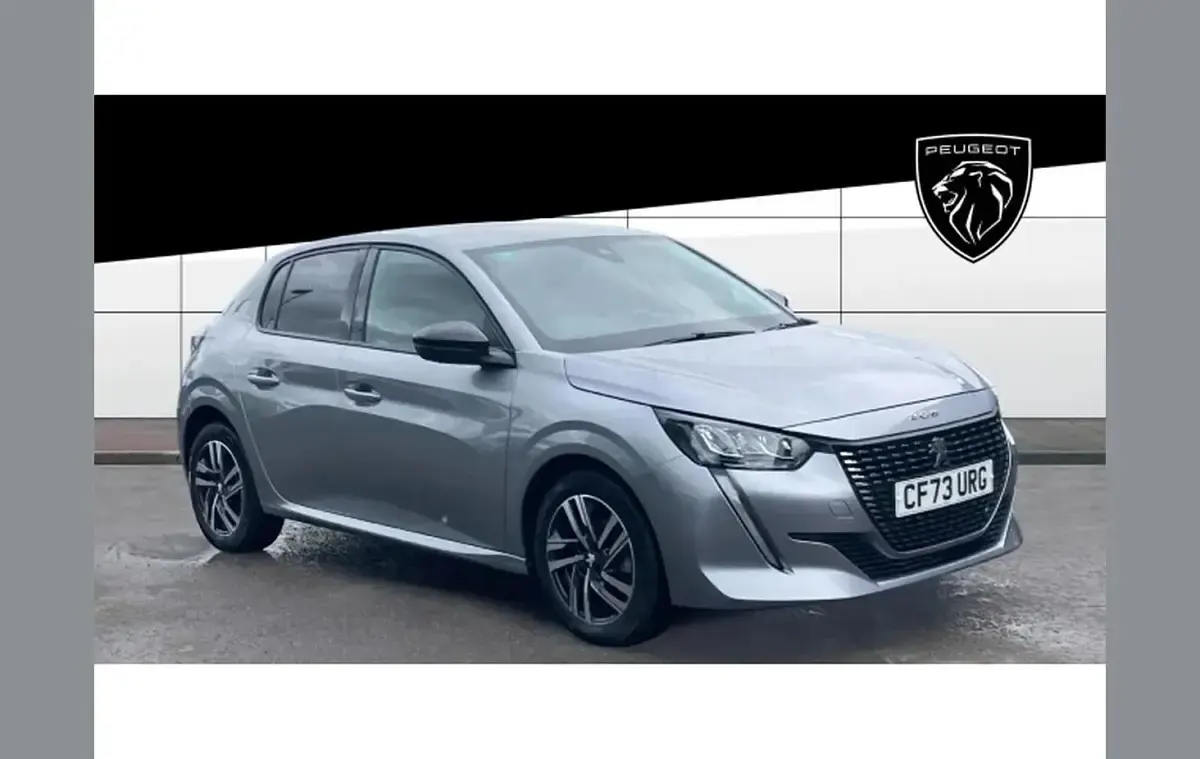 Gebraucht Peugeot 208 Allure+ 131 PS (96 kW) 2023 Kleinwagen