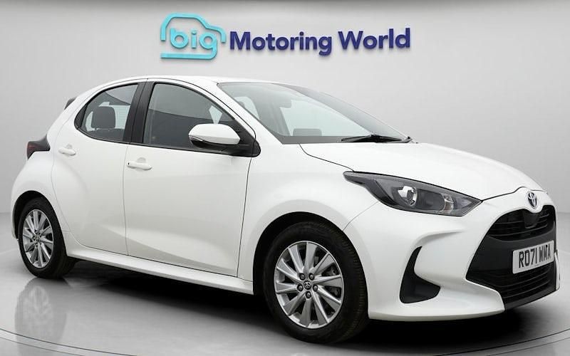 Used Toyota Yaris Hybrid 116 HP (85 kW) 2026 Hatchback