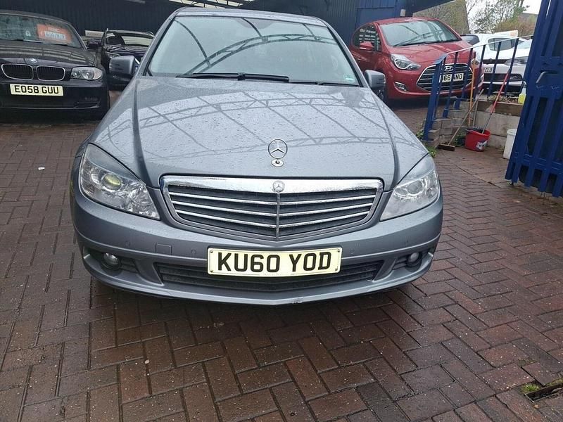 Used Mercedes C180 SE 156 HP (114 kW) 2011 Silver Sedan