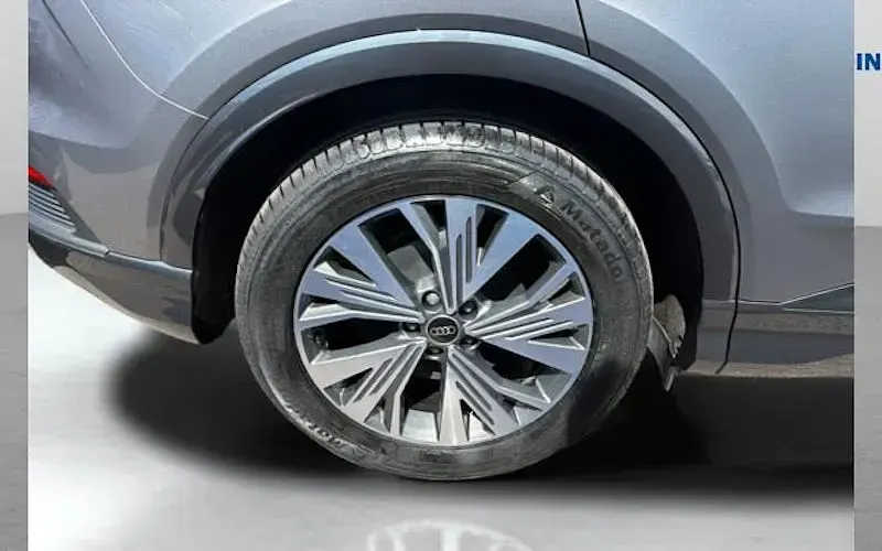 Used Audi Q4 e-tron Sport 210 kW (286 HP) 2025 SUV