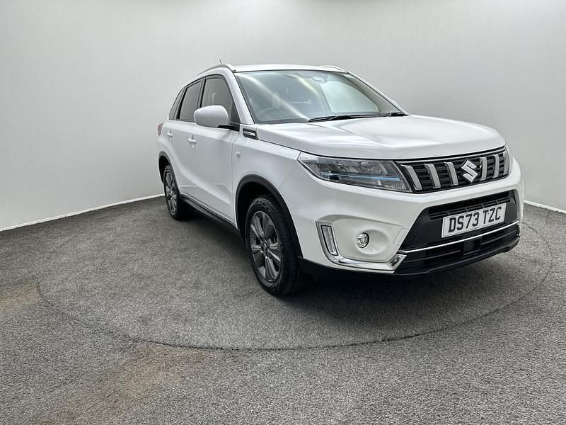 Used Suzuki Vitara SZ-T 2023 White SUV