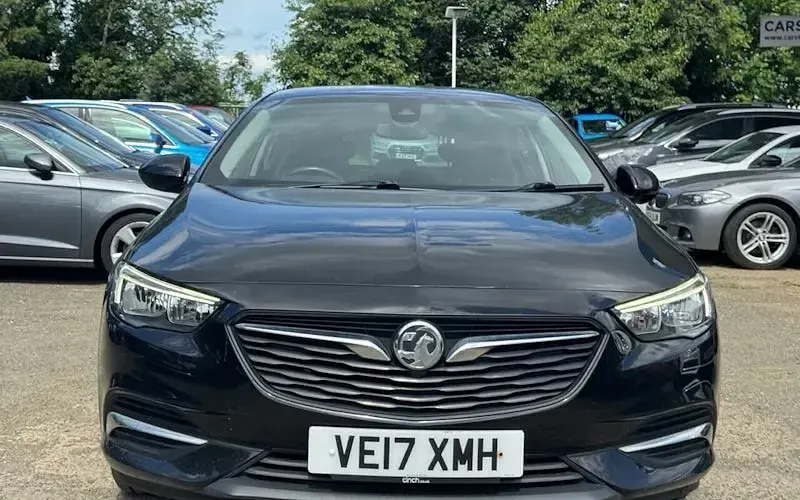 Used Vauxhall Insignia Design Edition 110 HP (80 kW) 2020 Hatchback