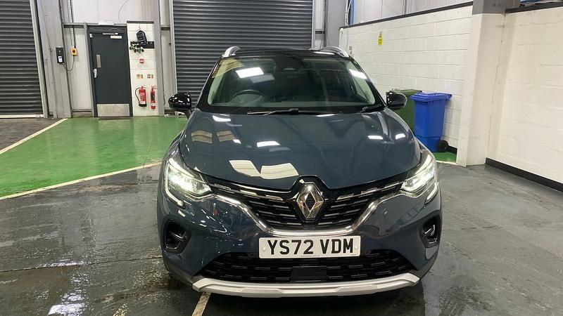 Used Renault Captur Techno 91 HP (66 kW) 2023 Blue/black SUV