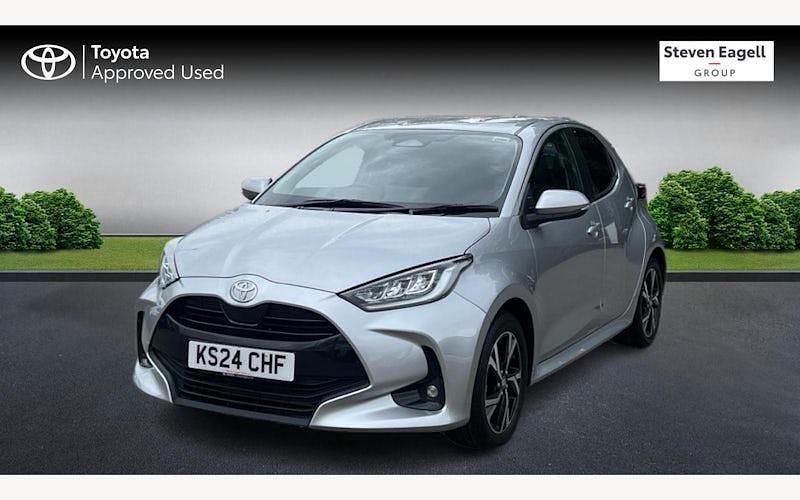 Used Toyota Yaris Hybrid Design 116 HP (85 kW) 2025 Hatchback