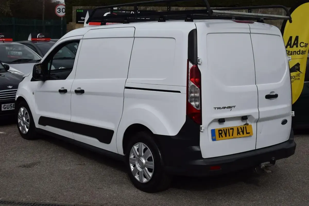 Używany Ford Transit Connect 75 KM (55 kW) 2017 Biały Minivan