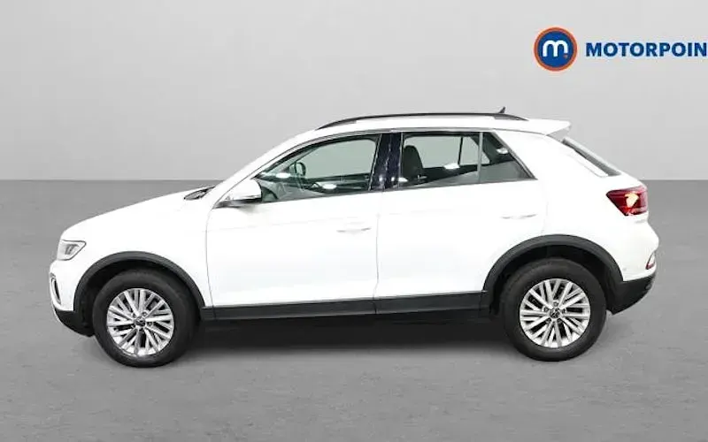 Used VW T-Roc Life 110 HP (80 kW) 2023 White SUV