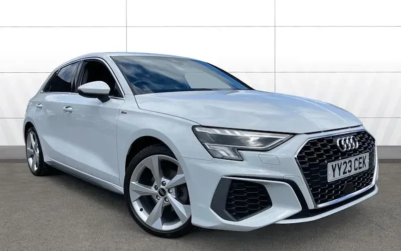 Used Audi A3 Sportback S-Line 150 HP (110 kW) 2024 Hatchback