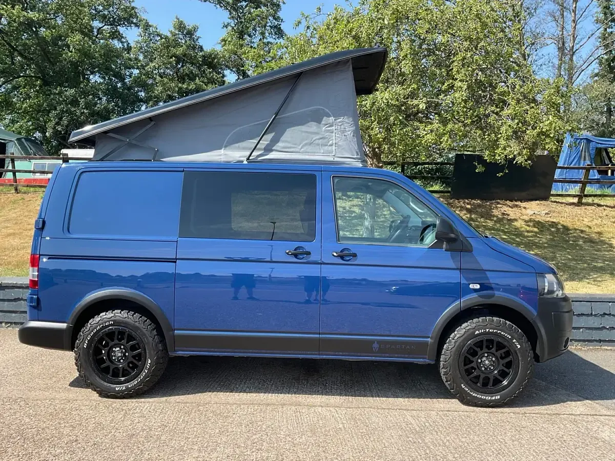 Used VW T5 Startline 140 HP (102 kW) 2015 Blue Van