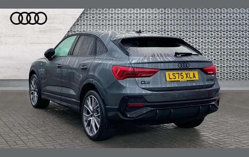 New Audi Q3 Black Edition 147 HP (108 kW) 2025 Grey SUV