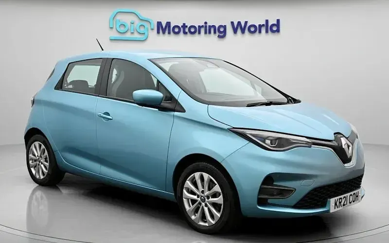 Used Renault Zoe Iconic 80 kW (109 HP) 2021 Hatchback