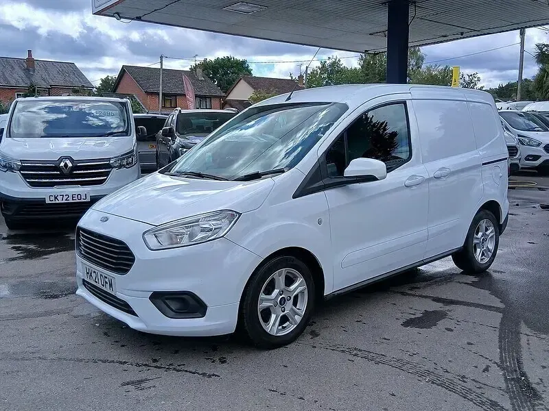 Used Ford Courier Limited 2021 Frozen white (solid paint) MPV