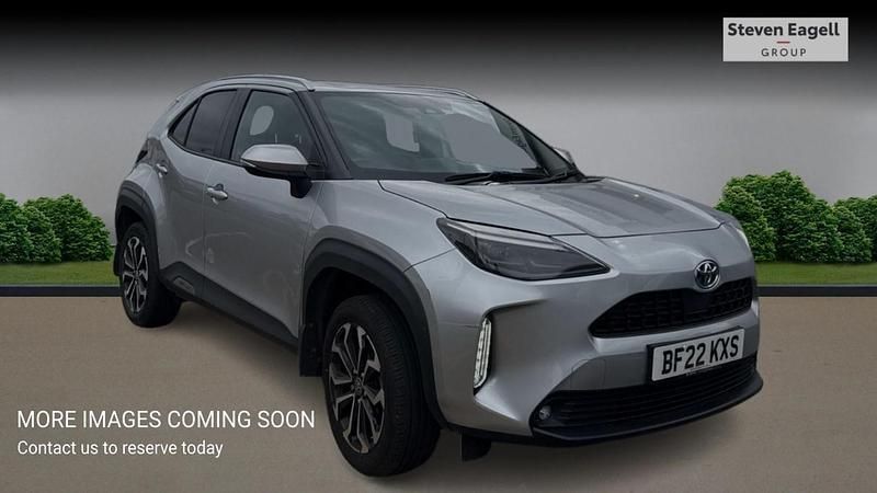 Silver Used 2022 Toyota Yaris Hybrid Design Hatchback | £18,056 (Expensive) - Image 1/4