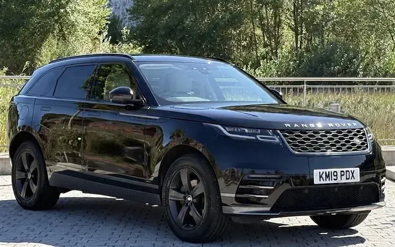 Used Land Rover Range Rover Velar R-Dynamic 180 HP (132 kW) 2019 SUV