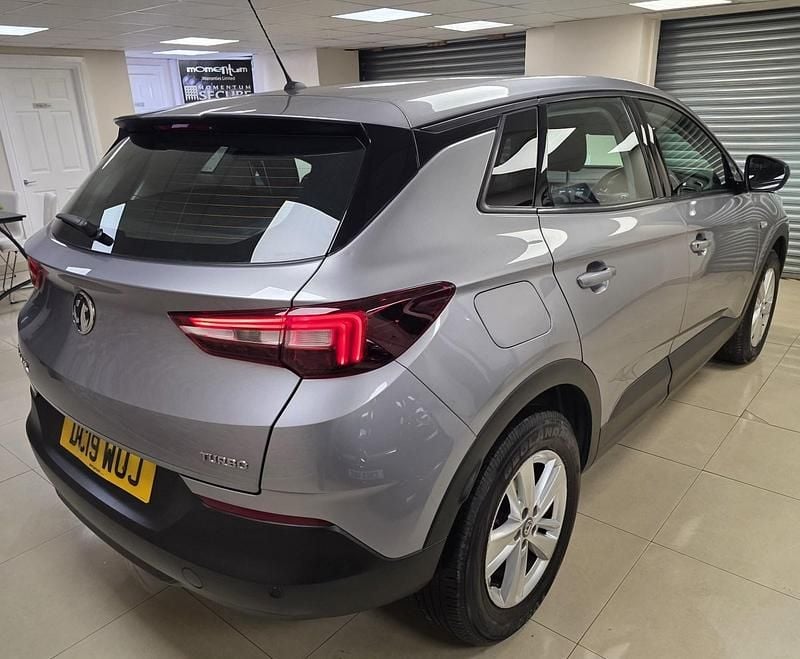 Used Vauxhall Grandland X 2019 Grey SUV