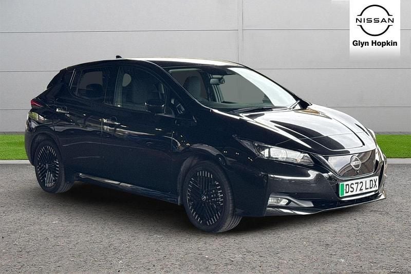 Black Used 2022 Nissan Leaf N-Connecta Hatchback | £10,836 (Fair price) - Image 1/4