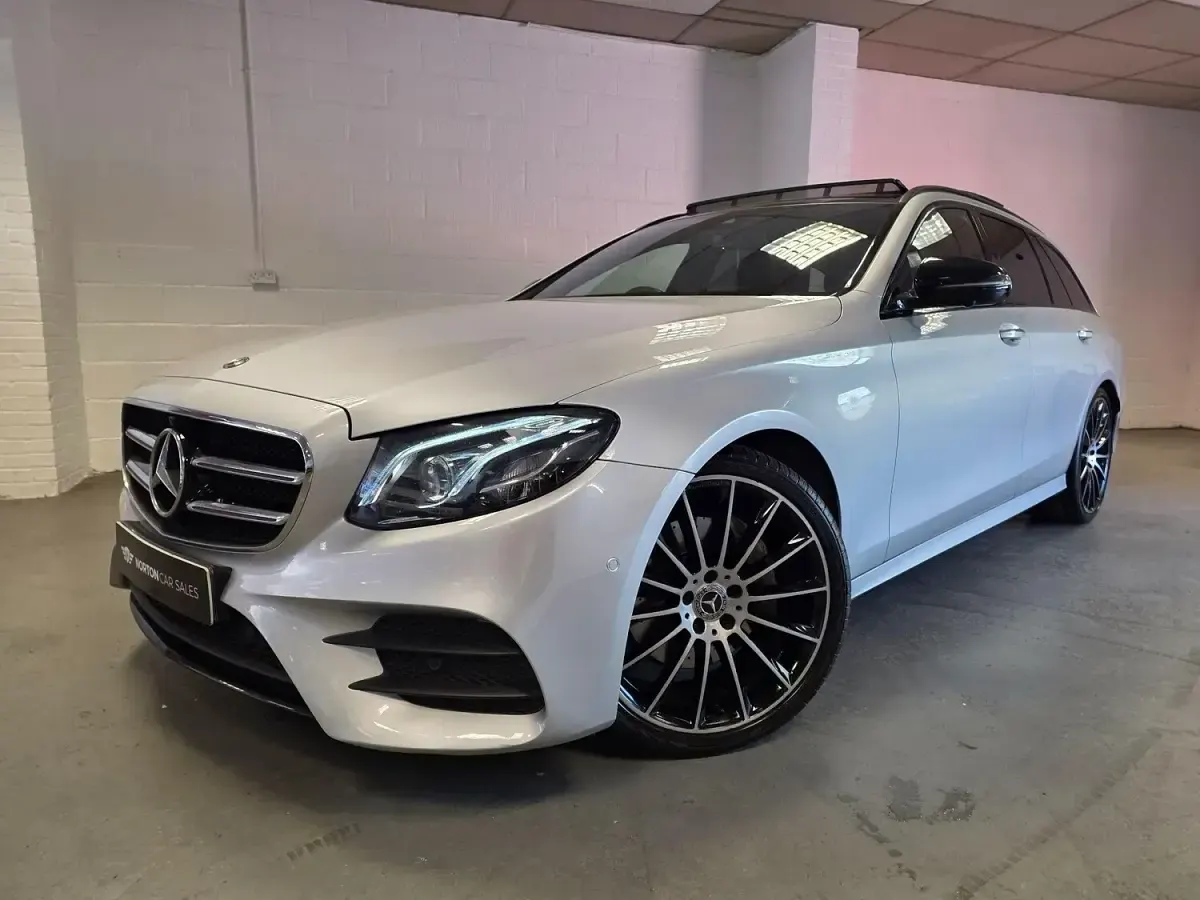 Used Mercedes E220 AMG line 2020 Silver Estate