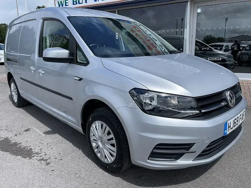 Used VW Caddy Trendline 102 HP (75 kW) 2019 Silver MPV